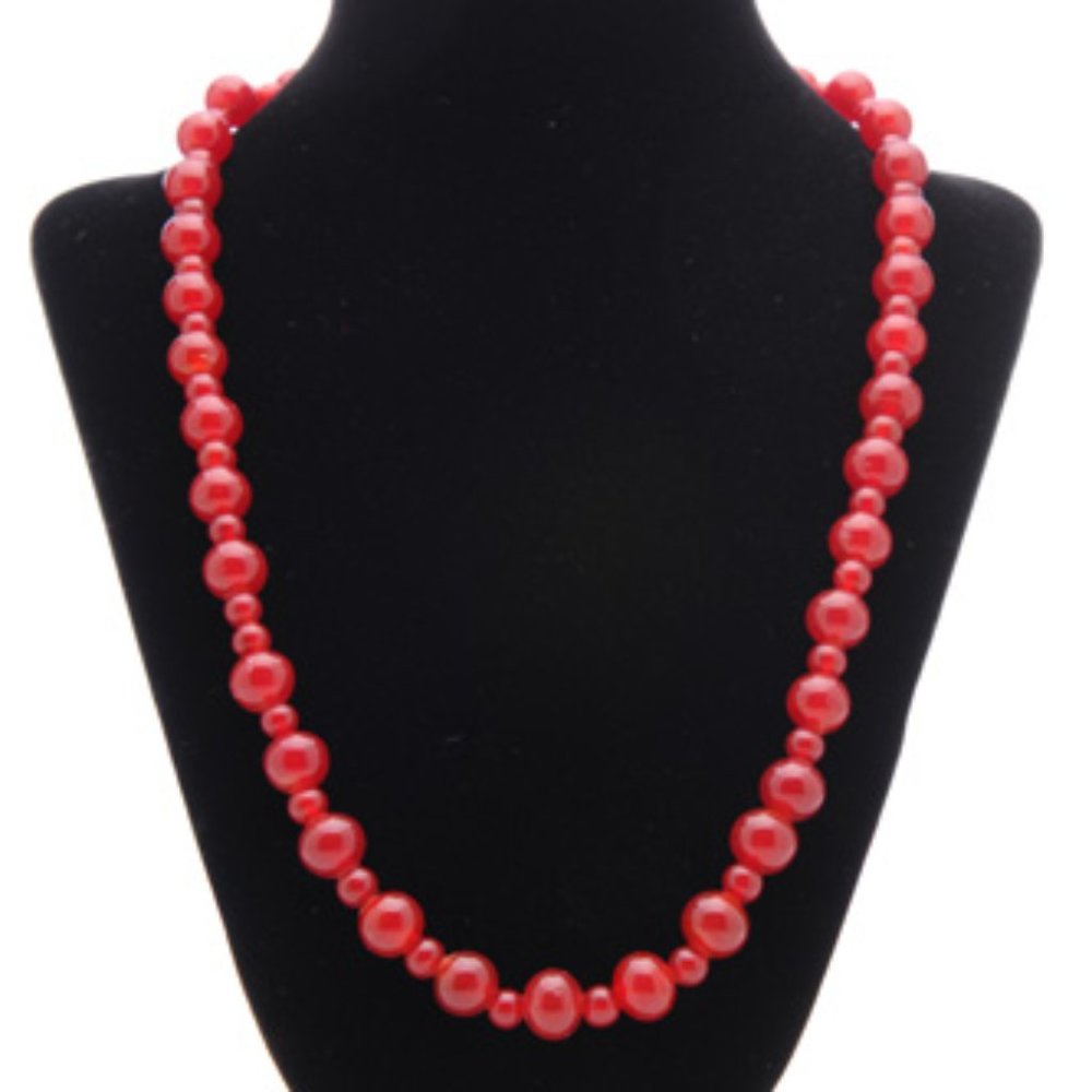 Vintage Deep Ruby-Red Necklace with Silver Clasp